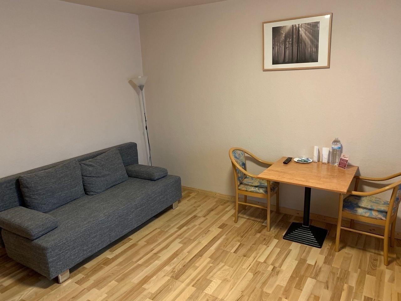 Hotel Am Kurfuerstenplatz - Messe 프랑크푸르트 외부 사진
