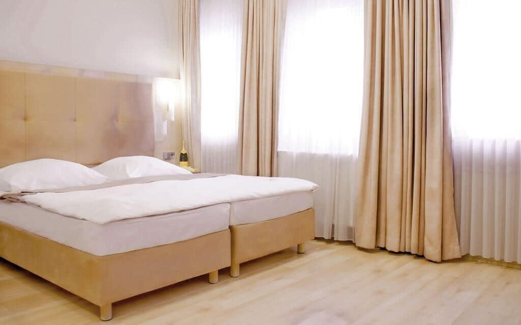 Hotel Am Kurfuerstenplatz - Messe 프랑크푸르트 외부 사진